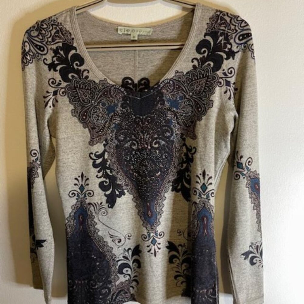 CLEO Floral grey Top